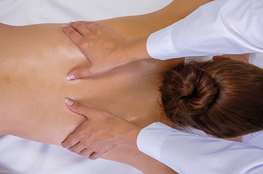 Thai Rückenmassage Kopfmassage